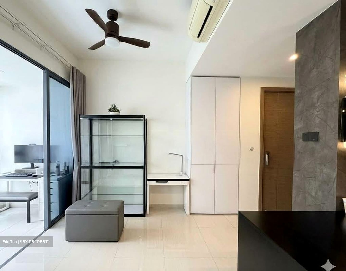 The Palette (D18), Condominium #563179271